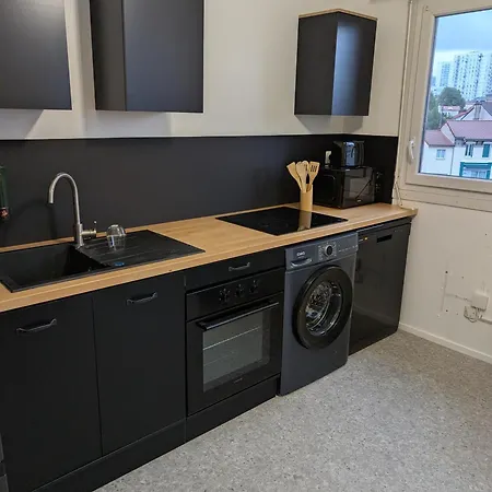 Apartamento Le 143 Blum, 2 Bedrooms, 5 Personnes *