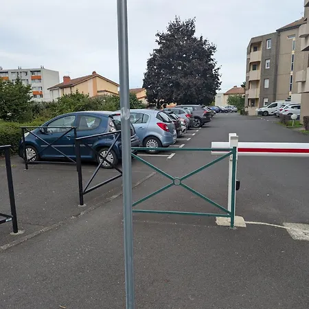 Le 143 Blum, 2 Bedrooms, 5 Personnes Daire